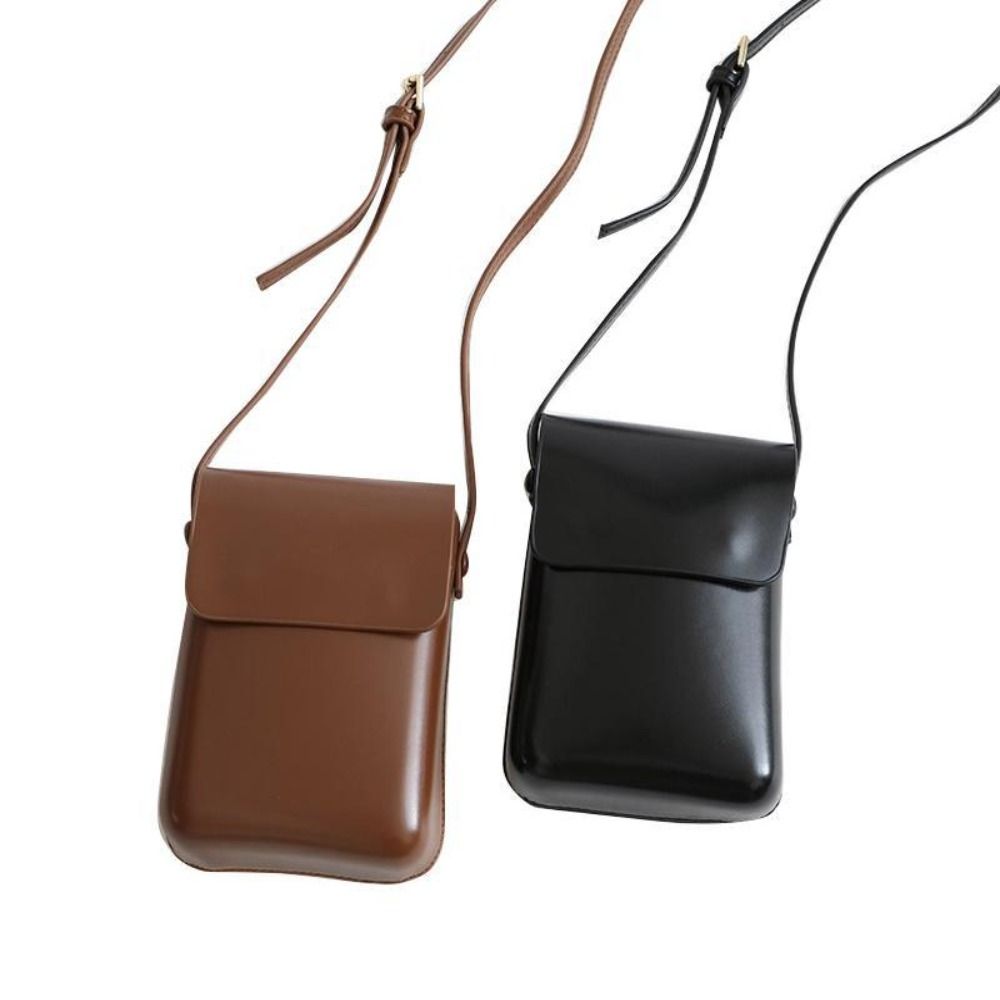 Women Bags Leather - Torebki crossbody z klapką ze skóry