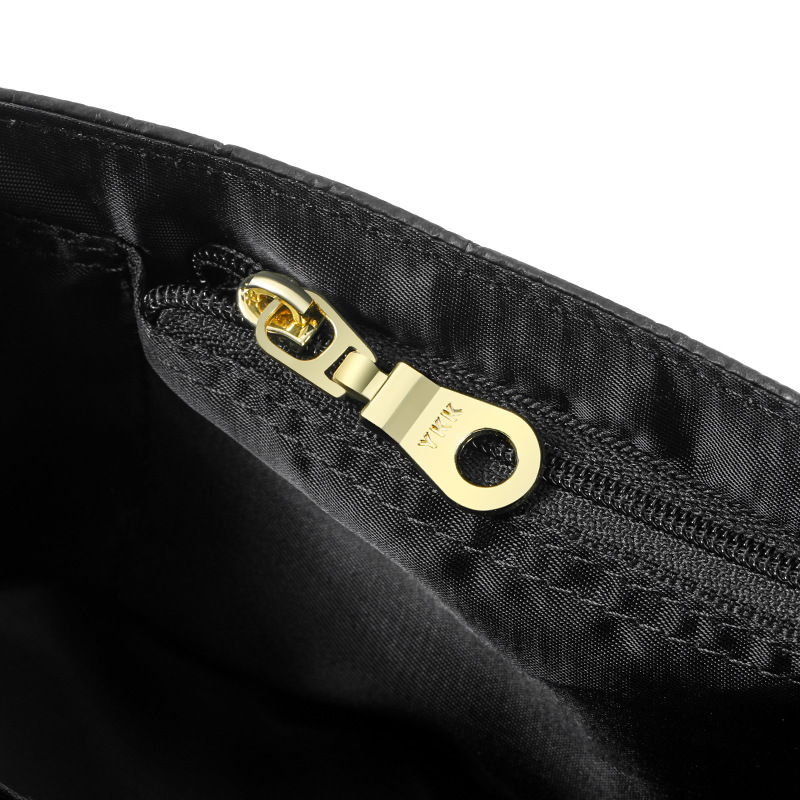 Organizer z filcu na zamek bły – Woman In Bag recenzja i cena